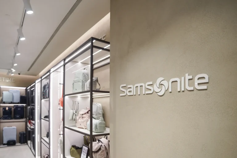 Exemplos Loja Samsonite Bolhão Porto Fotografia de Espaços Comerciais Sinopse (24)