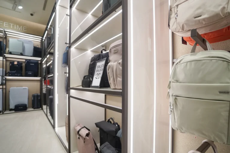 Exemplos Loja Samsonite Bolhão Porto Fotografia de Espaços Comerciais Sinopse (29)