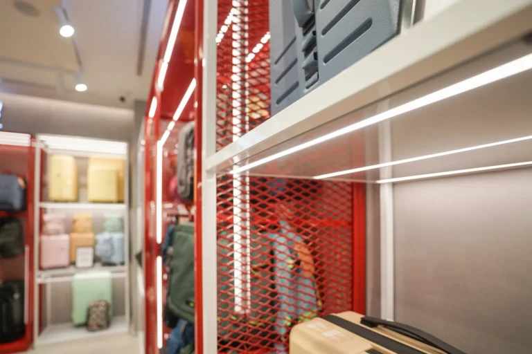 Exemplos Loja Samsonite Bolhão Porto Fotografia de Espaços Comerciais Sinopse (8)