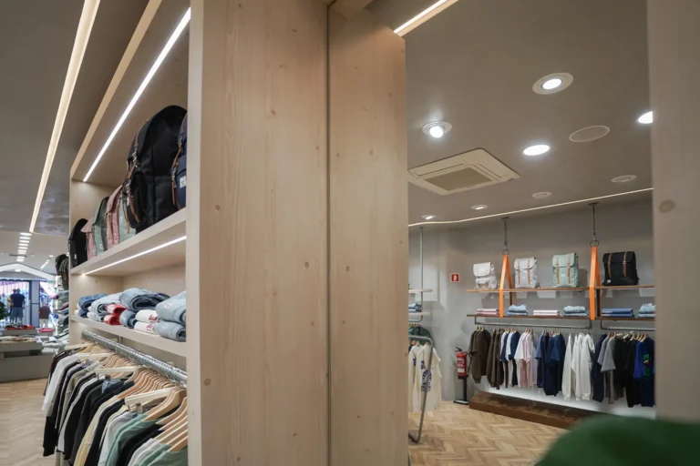 Exemplos Loja Xtreme Bolhão Porto Fotografia de Espaços Comerciais Sinopse (6)