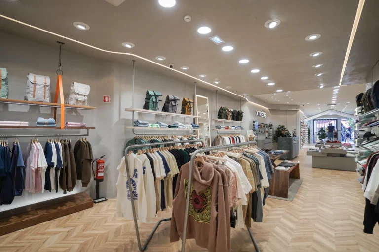 Exemplos Loja Xtreme Bolhão Porto Fotografia de Espaços Comerciais Sinopse (7)