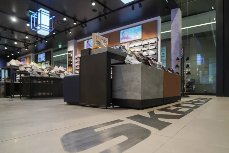 Fotografia de Espaços Comerciais Exemplos Skechers (4)