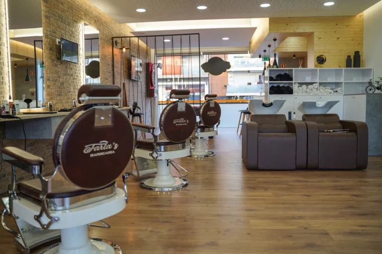 Sinopse Fotografia Espaços Comerciais Barbearia Farias 2 (1)