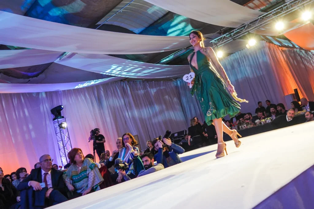 Sinopse Fotografia Moda Gala Namorar Portugal Vila Verde (60)