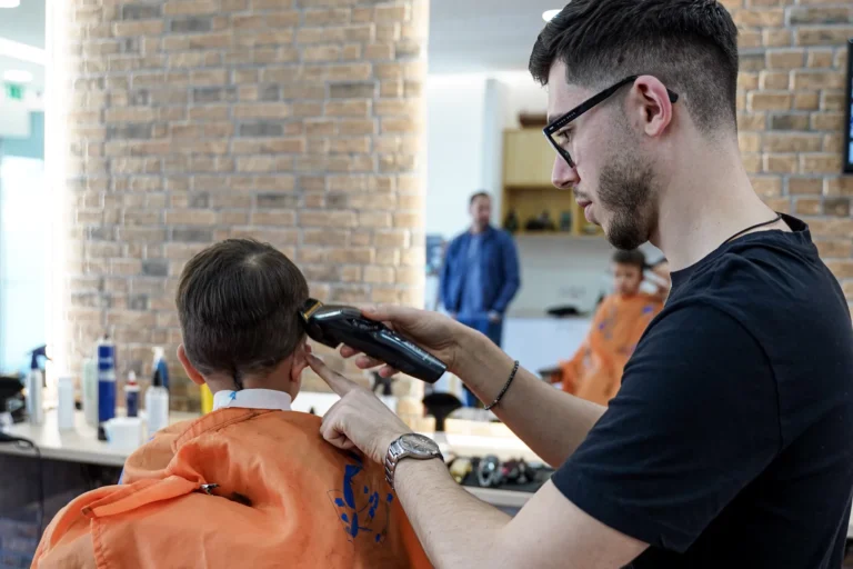 Sinopse Fotografia barbearia Farias2 (18)