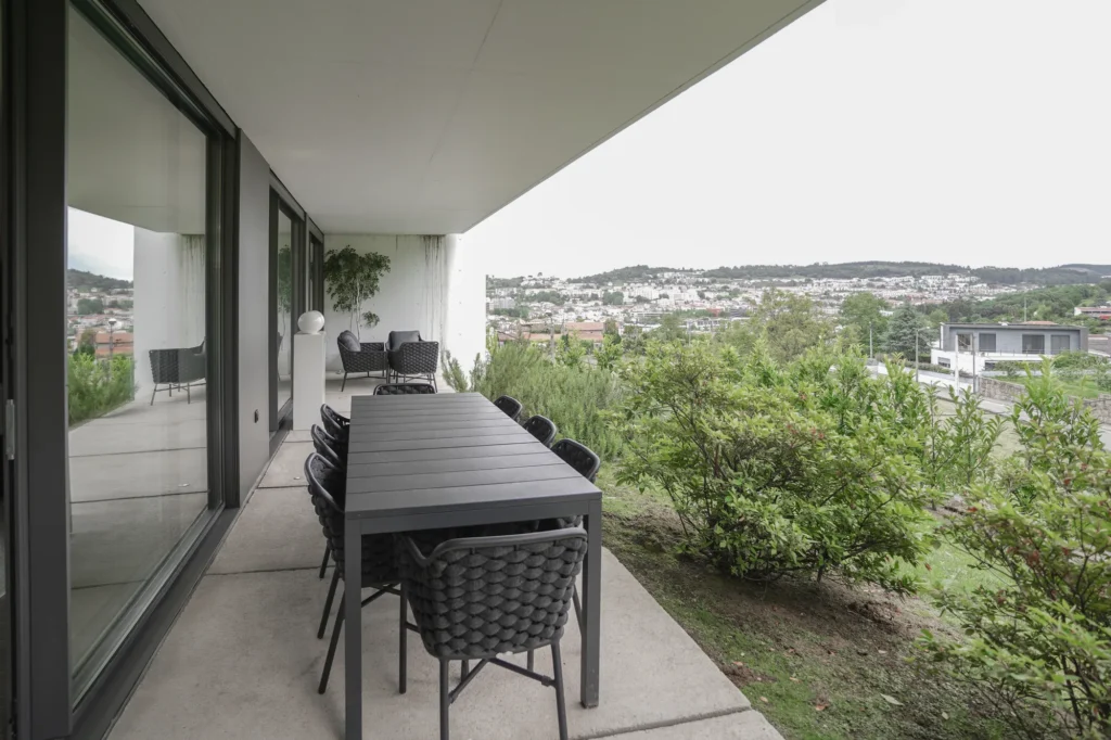 Sinopse Fotografia de Imobiliário Apartamento T3 Braga Encosta do Bom Jesus (31)