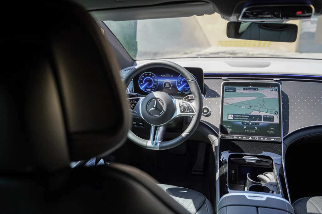 Solicar Mercedes EQE Fotografia de Automóveis Sinopse (8)